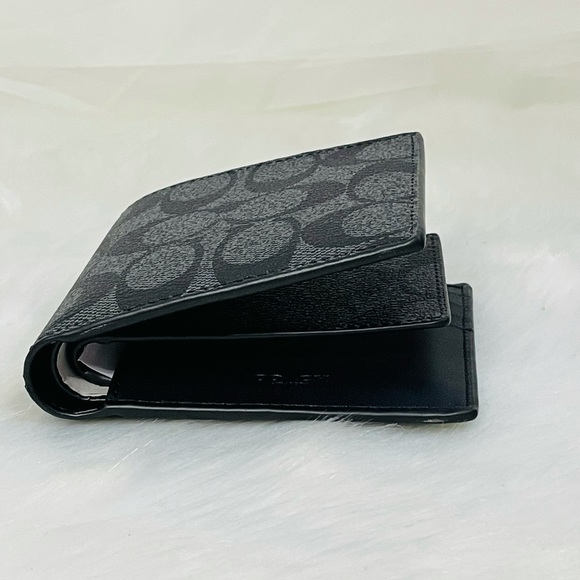 NWT Coach compact ID Wallet In Signature Canvas - Picture 3 of 10